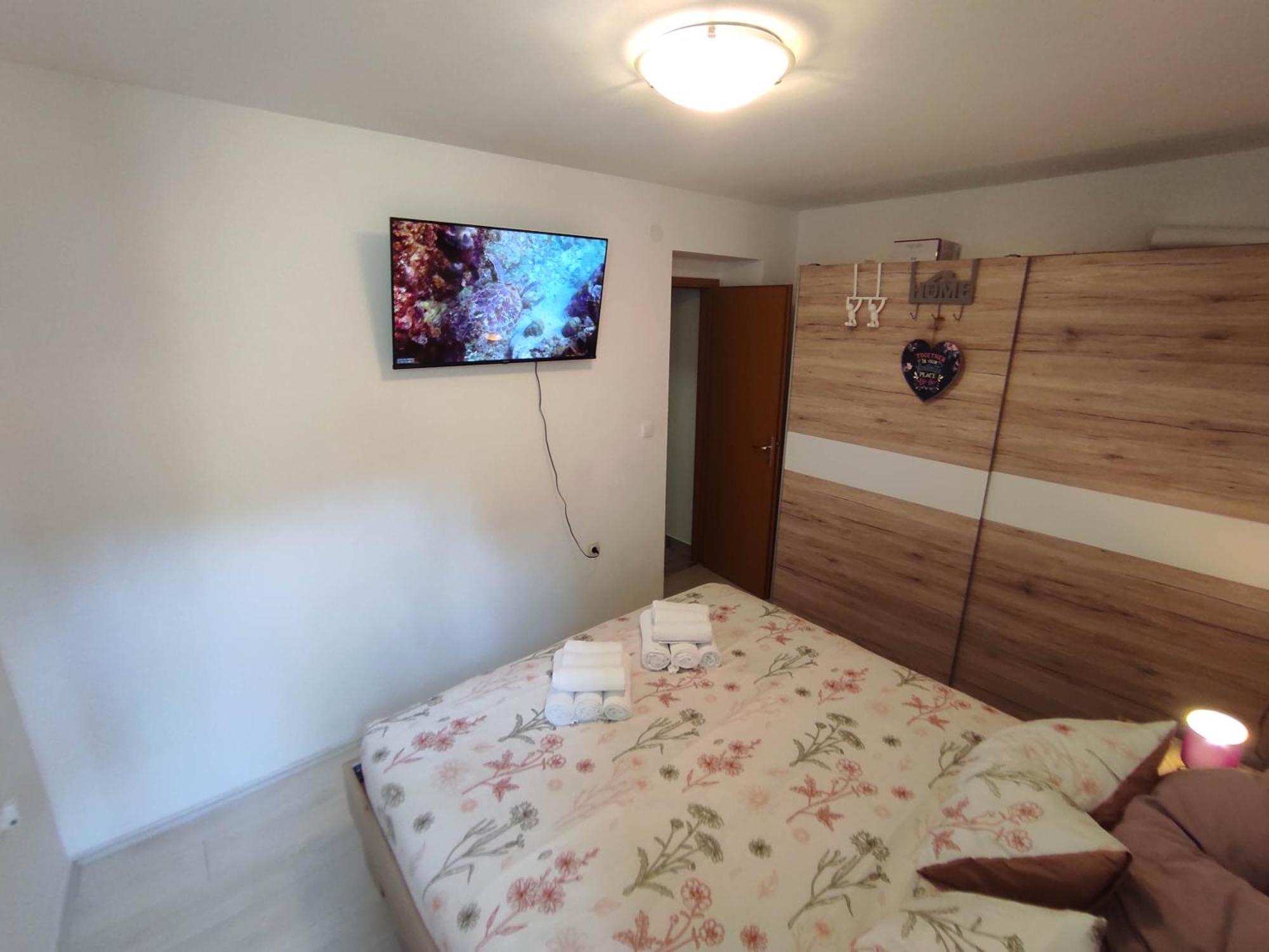Apartments Emi & Nini Шибеник Екстер'єр фото