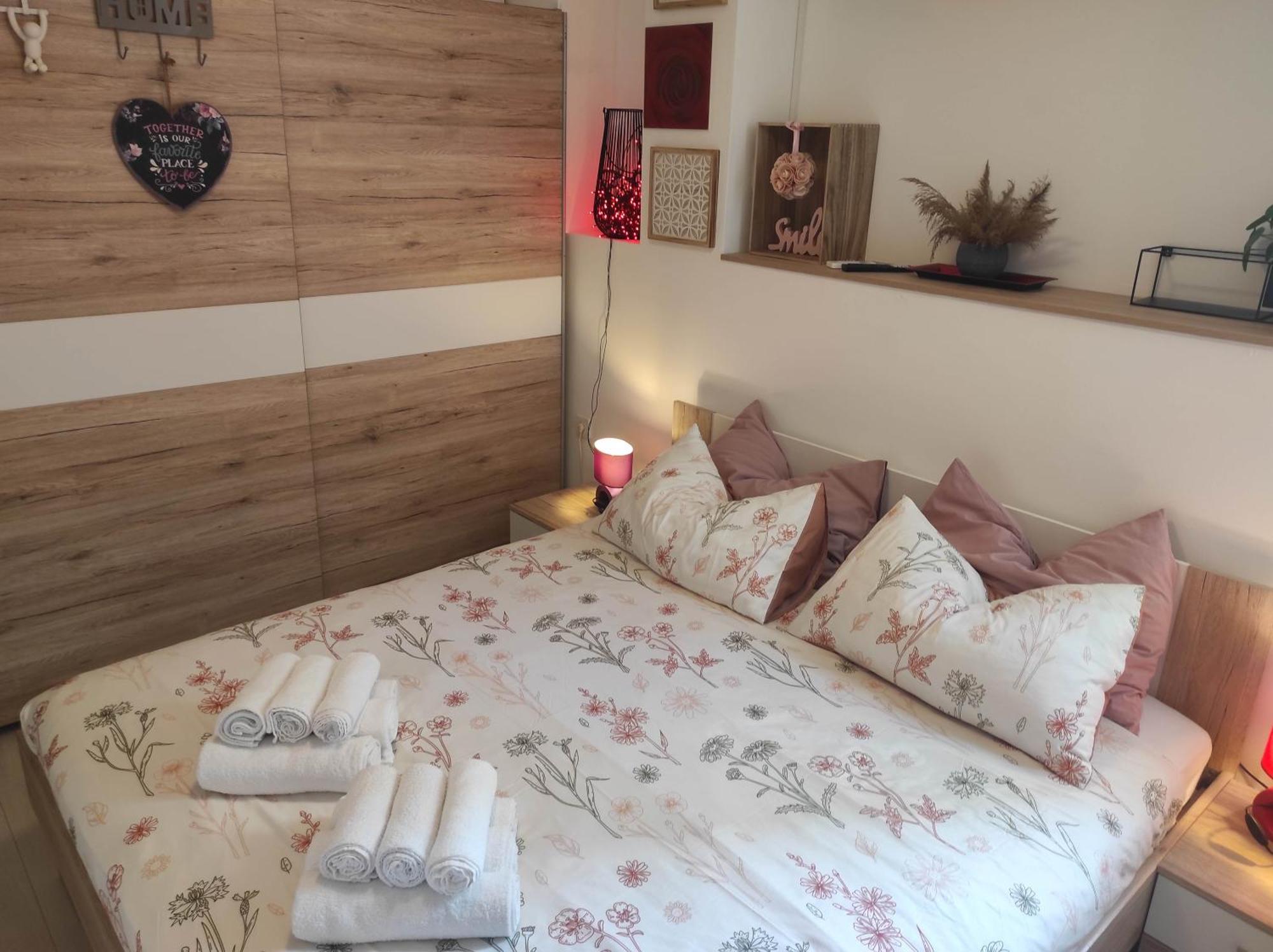 Apartments Emi & Nini Шибеник Екстер'єр фото